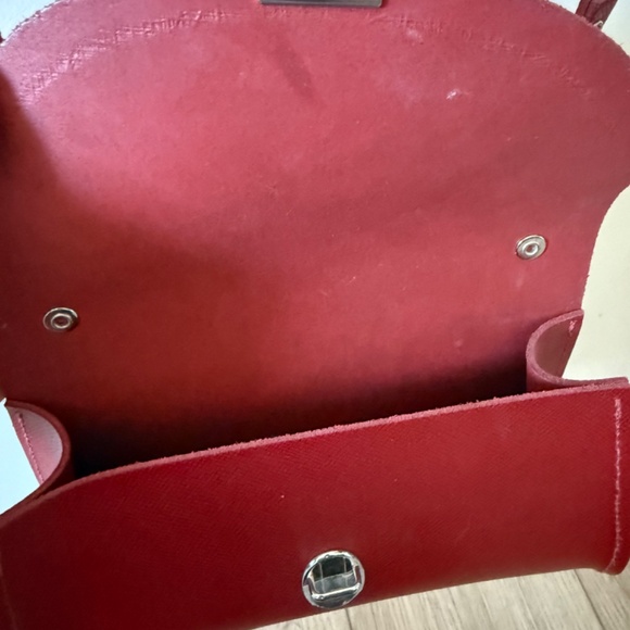 Cambridge Satchel Co | The Mini Poppy | Red handbag / Crossbody bag - Picture 3 of 3